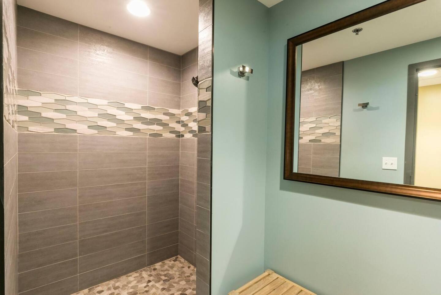 Luxury Oceanfront 2 Bedroom Apartment At Waikiki Beach Tower Honolulu Exterior foto
