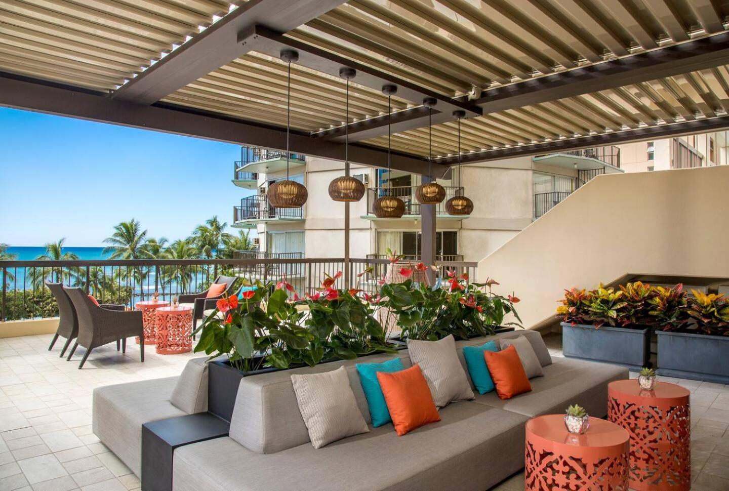 Luxury Oceanfront 2 Bedroom Apartment At Waikiki Beach Tower Honolulu Exterior foto